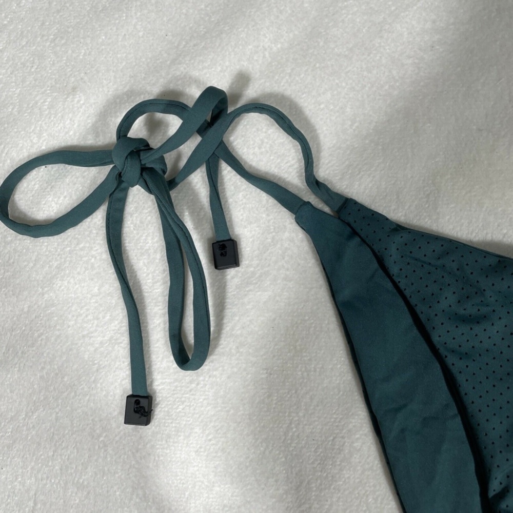 NEW TAVIK‎ Jax Reversible Perforated Bikini Bottom in Storm Green [SZ XS ] - Picture 4 of 11